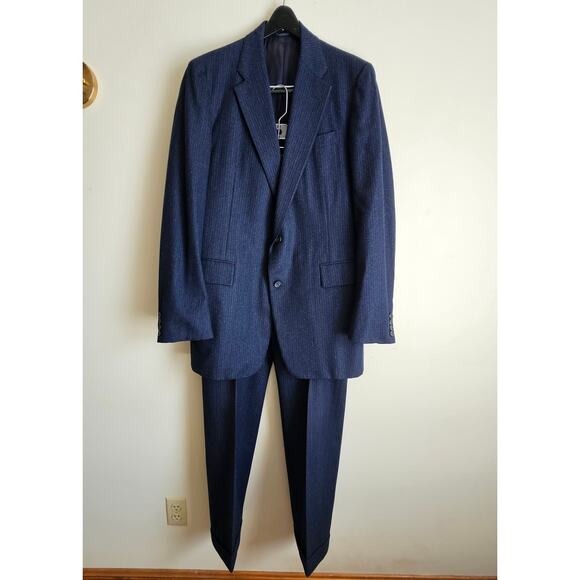 Handsome Custom Gorsart Co Wool Pinstripe Suit Coat & Pants Navy
